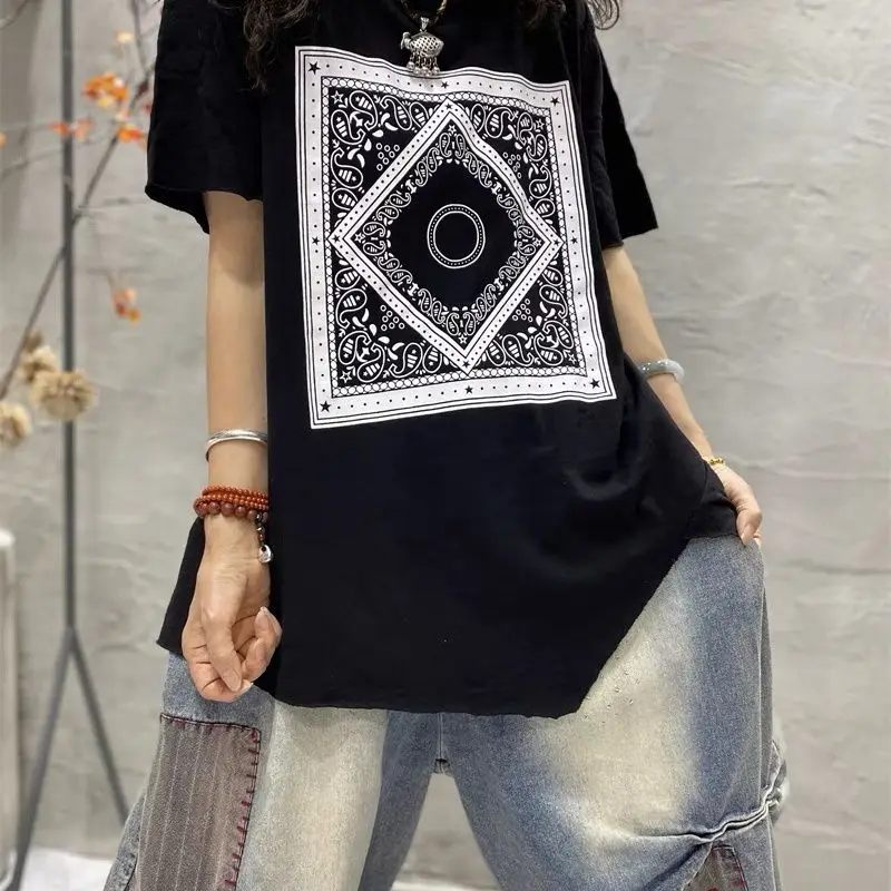 Women Clothing High Street Fashion T-shirt Summer Vintage Hip Hop Y2k Printed Tees Female Oversized Asymmetrical Top Streetwear
Women Clothing High Street Fashion T-shirt Summer Vintage Hip Hop Y2k Printed Tees Female Oversized Asymmetrical Top Streetwear