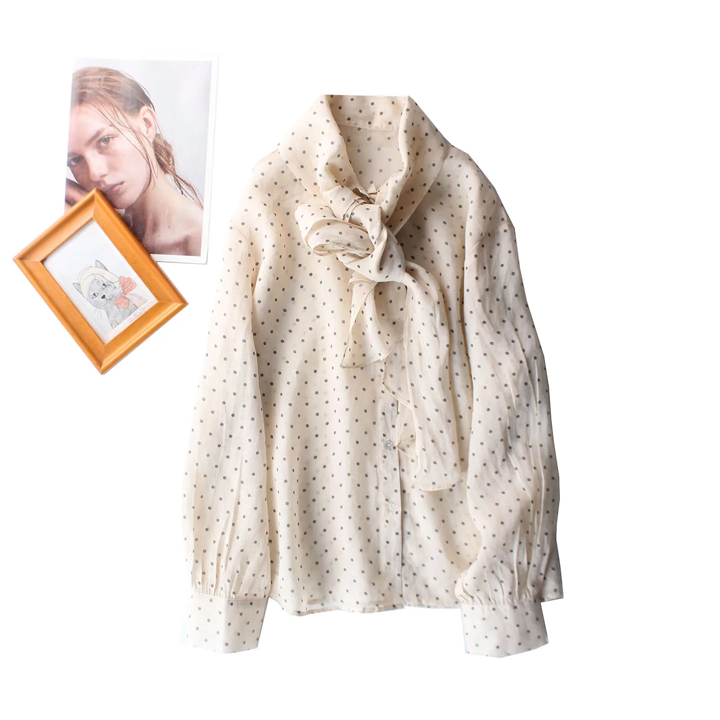 Elegant Voile Shirt with Sash Lightweight Long Sleeve Linen Polka Dot Pattern Fashionable Artistic Open Cardigan Top for Women
Elegant Voile Shirt with Sash Lightweight Long Sleeve Linen Polka Dot Pattern Fashionable Artistic Open Cardigan Top for Women