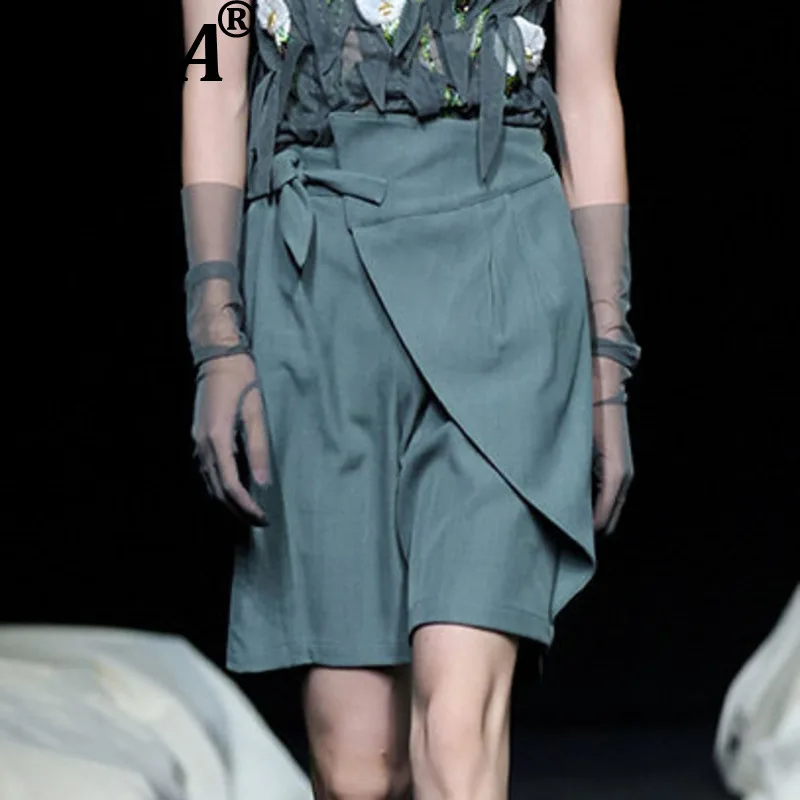 WVGA New Men's Summer Tide High Waist Asymmetric Flower Bud Trendy Elastic Waist Shorts Niche Chic Casual Punk Streetwear W18617
WVGA New Men's Summer Tide High Waist Asymmetric Flower Bud Trendy Elastic Waist Shorts Niche Chic Casual Punk Streetwear W18617