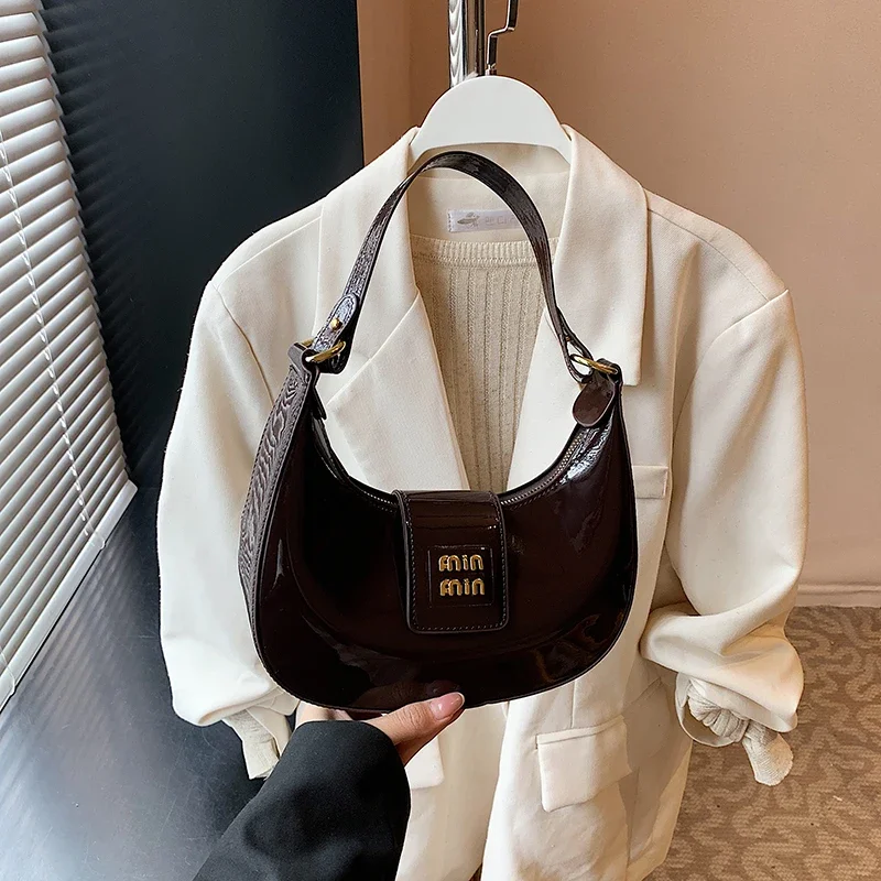 Stylish High-End Commuter Tote Bag Women Vintage Leather Crossbody Purse Minimalist Designer Messenger Solid Color Parisian
Stylish High-End Commuter Tote Bag Women Vintage Leather Crossbody Purse Minimalist Designer Messenger Solid Color Parisian