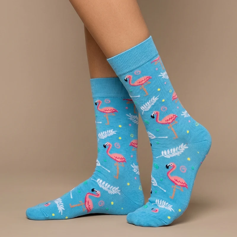 1 Pair of Unisex Socks with Sky Blue Background, Pink Flamingo and White Leaf Pattern, Pure Blue Ribbed Cuff, Polyester, Breathable, Fun, Mid-Calf Socks, Suitable for Everyday Wear
1 Pair of Unisex Socks with Sky Blue Background, Pink Flamingo and White Leaf Pattern, Pure Blue Ribbed Cuff, Polyester, Breathable, Fun, Mid-Calf Socks, Suitable for Everyday Wear