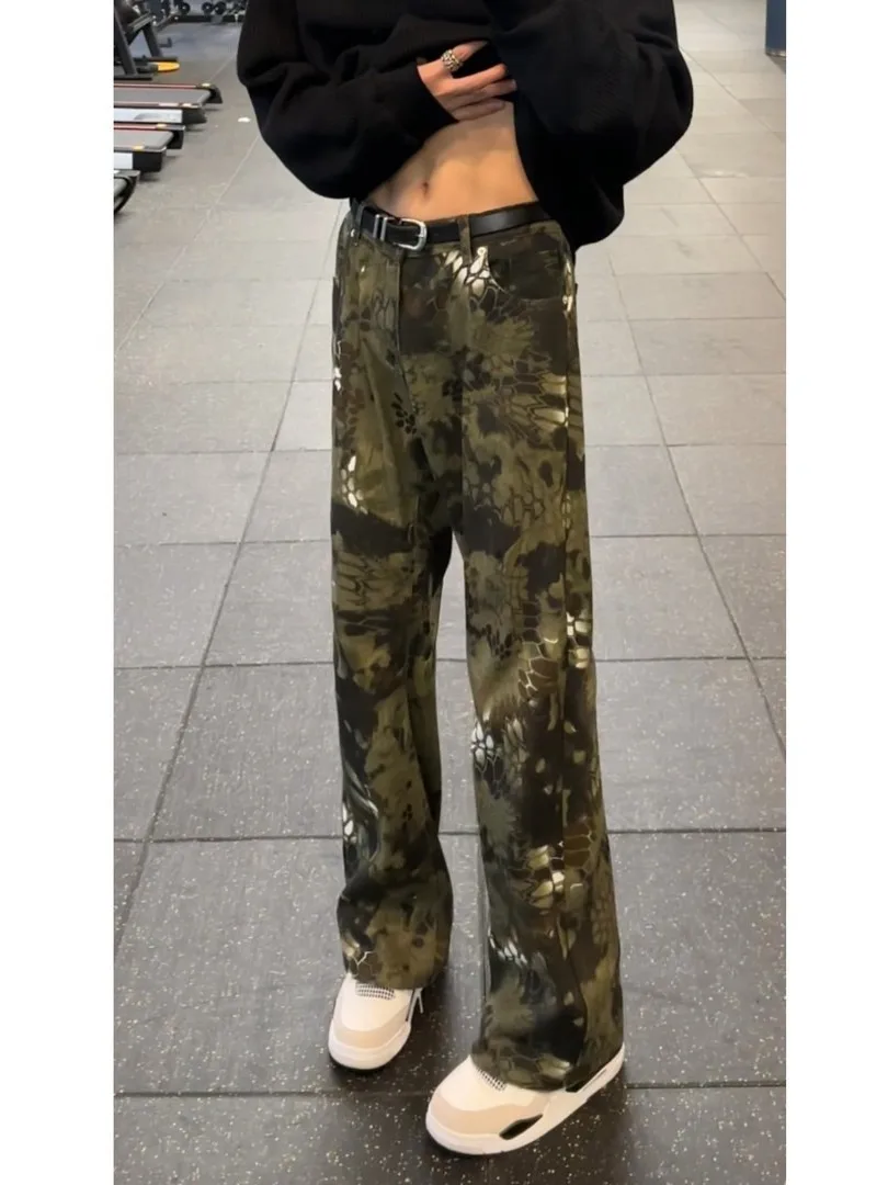 American Retro Camouflage Snake Skin Pattern Men's Jeans Spring Fashion Straight Leg Slim Fit Bell Bottoms Wear Resistant Youth
American Retro Camouflage Snake Skin Pattern Men's Jeans Spring Fashion Straight Leg Slim Fit Bell Bottoms Wear Resistant Youth