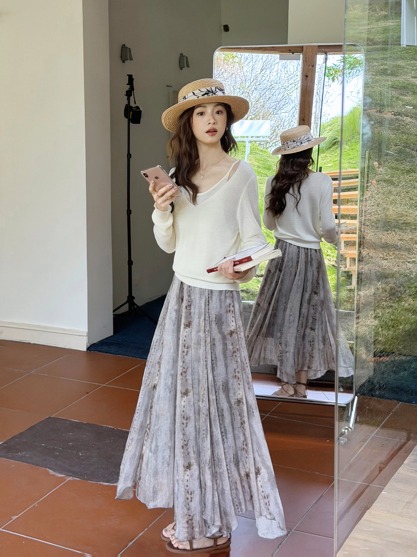 Summer New Gentle Versatile Loose Waist Midi Skirt Purple Dyed Half-length Asymmetrical Long Skirt with Inner
Summer New Gentle Versatile Loose Waist Midi Skirt Purple Dyed Half-length Asymmetrical Long Skirt with Inner