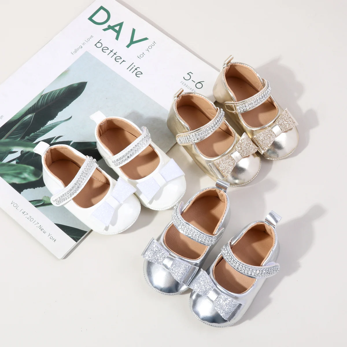 2025 Spring And Autumn Baby Girls First Walking Indoor Outdoor Toddler Shoes For 0-18 Months Baby Princess Shoes
2025 Spring And Autumn Baby Girls First Walking Indoor Outdoor Toddler Shoes For 0-18 Months Baby Princess Shoes