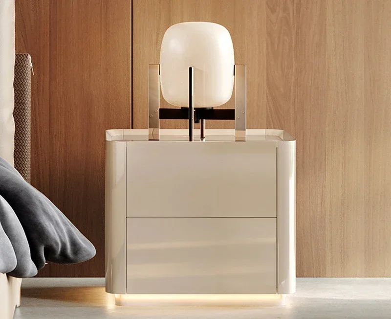 Italian minimalist light luxury square bedside table modern bedroom storage high-end
Italian minimalist light luxury square bedside table modern bedroom storage high-end