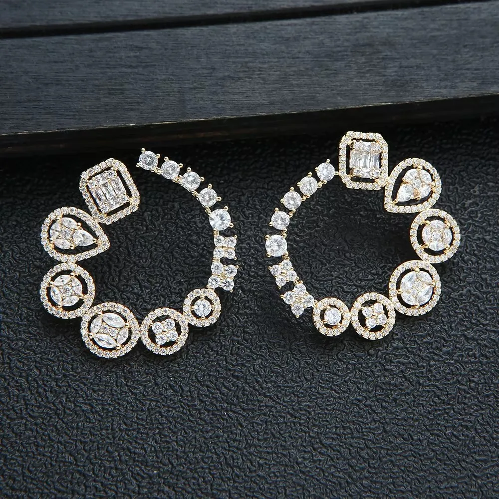 Luxury Round Stud Earrings For Women Wedding Cubic Zirconia Dubai Bridal Earring Jewelry Accessories E911
Luxury Round Stud Earrings For Women Wedding Cubic Zirconia Dubai Bridal Earring Jewelry Accessories E911