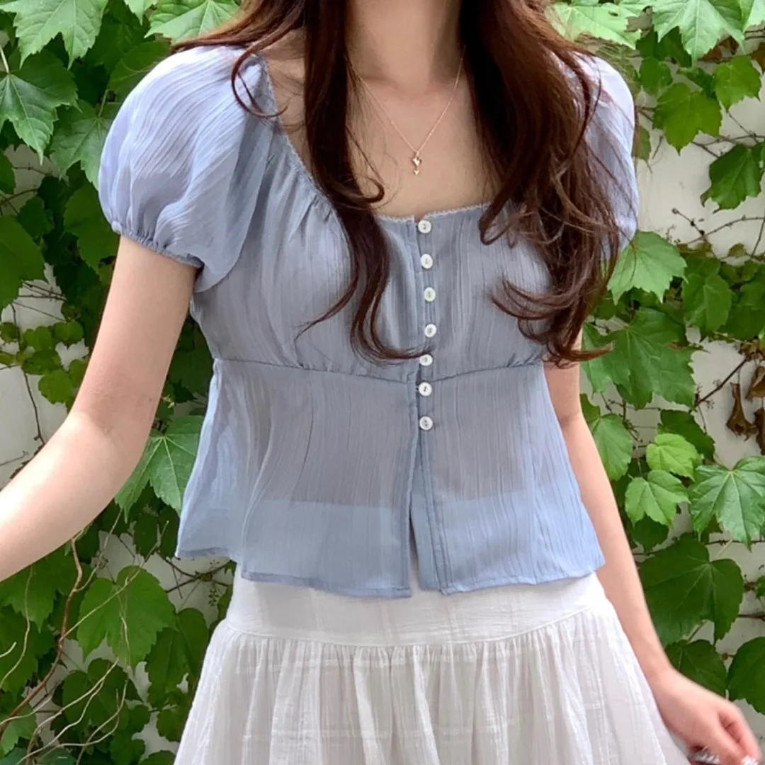Chic Summer Floral Lace Splice Square Collar Single Button Slim Fit Bubble Sleeve Short Shirt Korean Style Women's Business C...
Chic Summer Floral Lace Splice Square Collar Single Button Slim Fit Bubble Sleeve Short Shirt Korean Style Women's Business C...