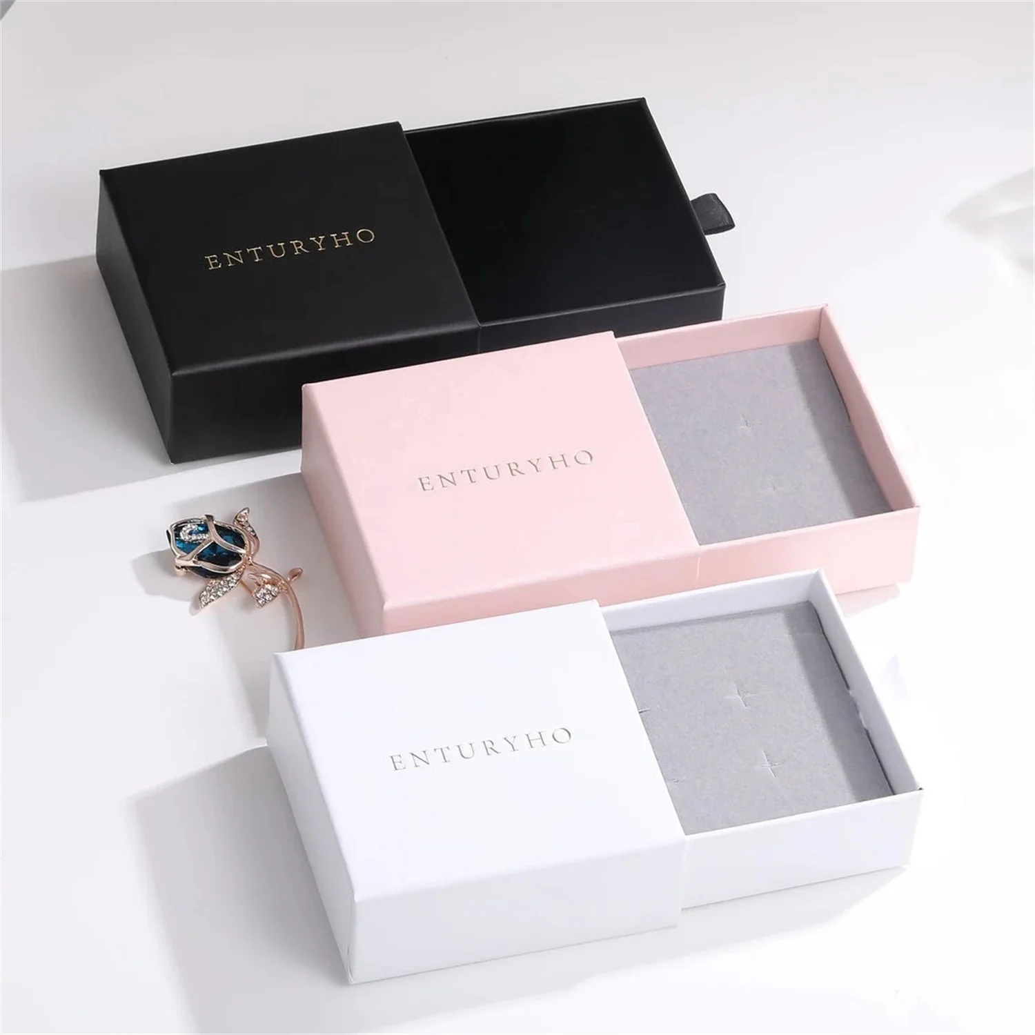 Custom Logo Small Jewelry Box Ring Box Necklace Box Bracelet Box Packaging Box Sample Link
Custom Logo Small Jewelry Box Ring Box Necklace Box Bracelet Box Packaging Box Sample Link