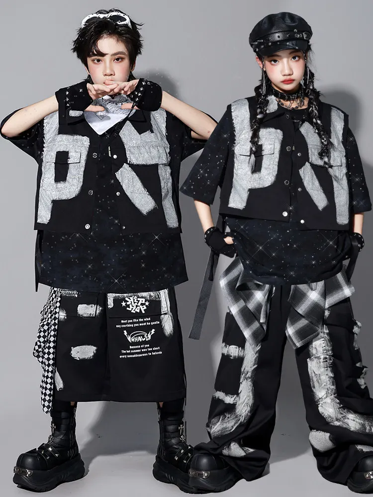 Girls Streetwear Hip Hop Jazz Black T-Shirt Loose Pant Set Children Fashion Show Kids Dance Performance Stage Costumes DQS23323
Girls Streetwear Hip Hop Jazz Black T-Shirt Loose Pant Set Children Fashion Show Kids Dance Performance Stage Costumes DQS23323