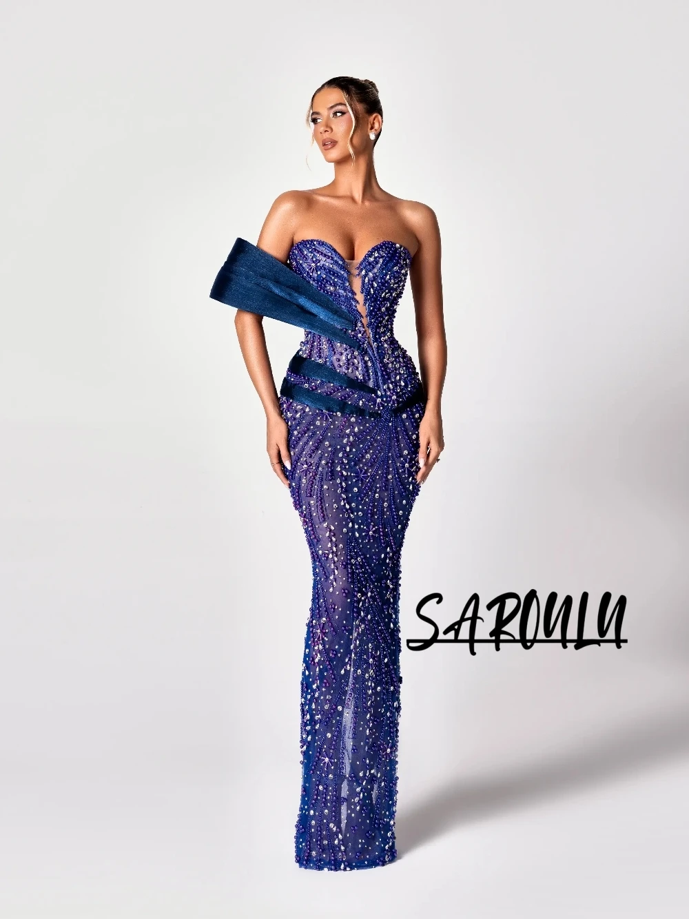 Fantasy Purple Beaded Pearls Evening Dress Draped Corset Couture Creation Straight Fitted Customized Opulent Prom Gown With Slit
Fantasy Purple Beaded Pearls Evening Dress Draped Corset Couture Creation Straight Fitted Customized Opulent Prom Gown With Slit