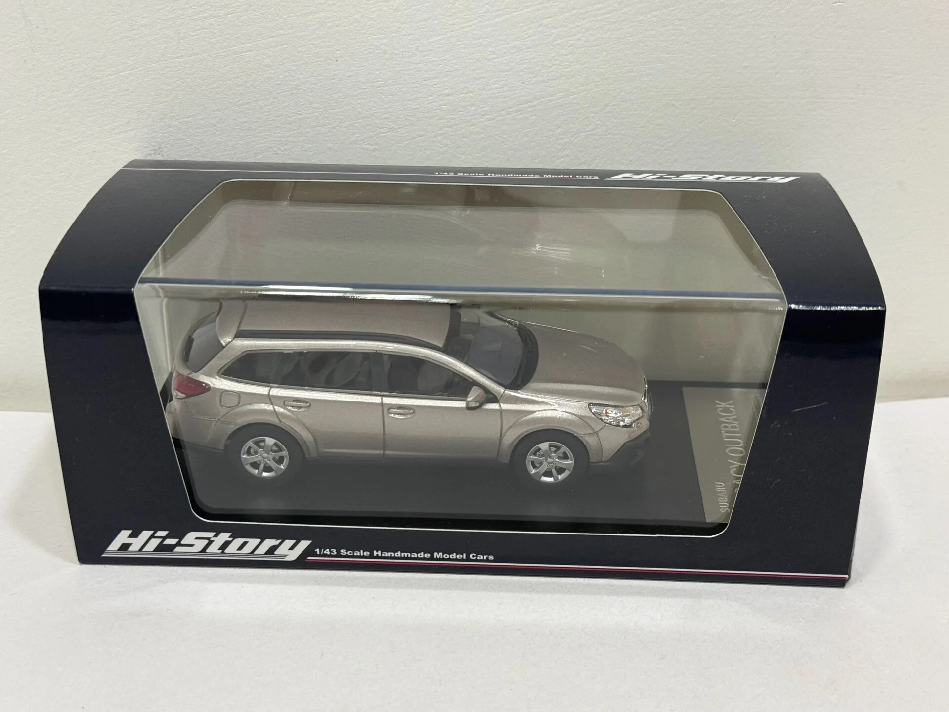 Модель автомобиля Subaru Outback в масштабе 1/43 из смолы, цвет шампань, от Flaws Hi Story
Модель автомобиля Subaru Outback в масштабе 1/43 из смолы, цвет шампань, от Flaws Hi Story