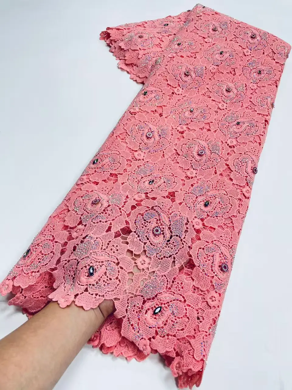 Небесно-голубая африканская кружевная ткань 2026 года, высококачественная хлопковая вышивка со стразами для выпускных платьев, льняные свадебные кружева 5 Hm322-1
Небесно-голубая африканская кружевная ткань 2026 года, высококачественная хлопковая вышивка со стразами для выпускных платьев, льняные свадебные кружева 5 Hm322-1