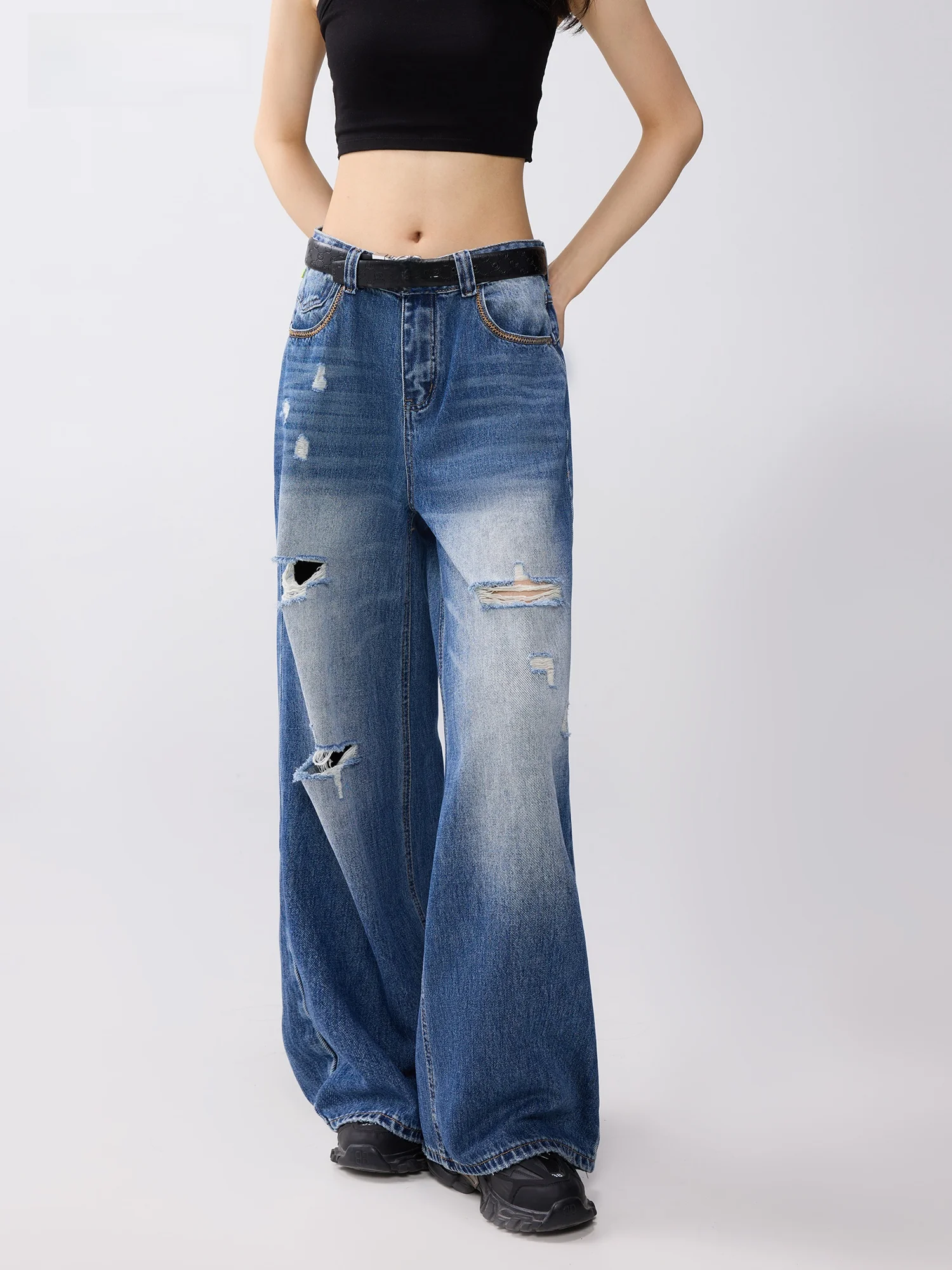 Blue Loose Fit Ripped Denim Jeans Women's Thin Summer Washed Wide Leg Casual Style Cotton Polyester Blend Comfortable Jeans
Blue Loose Fit Ripped Denim Jeans Women's Thin Summer Washed Wide Leg Casual Style Cotton Polyester Blend Comfortable Jeans