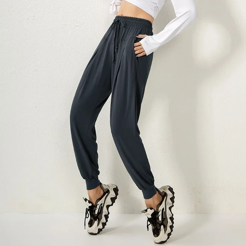 2023 Fashion High Quality Women Cotton Casual Long Pants New Ladies Drawstring Sweatpants
2023 Fashion High Quality Women Cotton Casual Long Pants New Ladies Drawstring Sweatpants