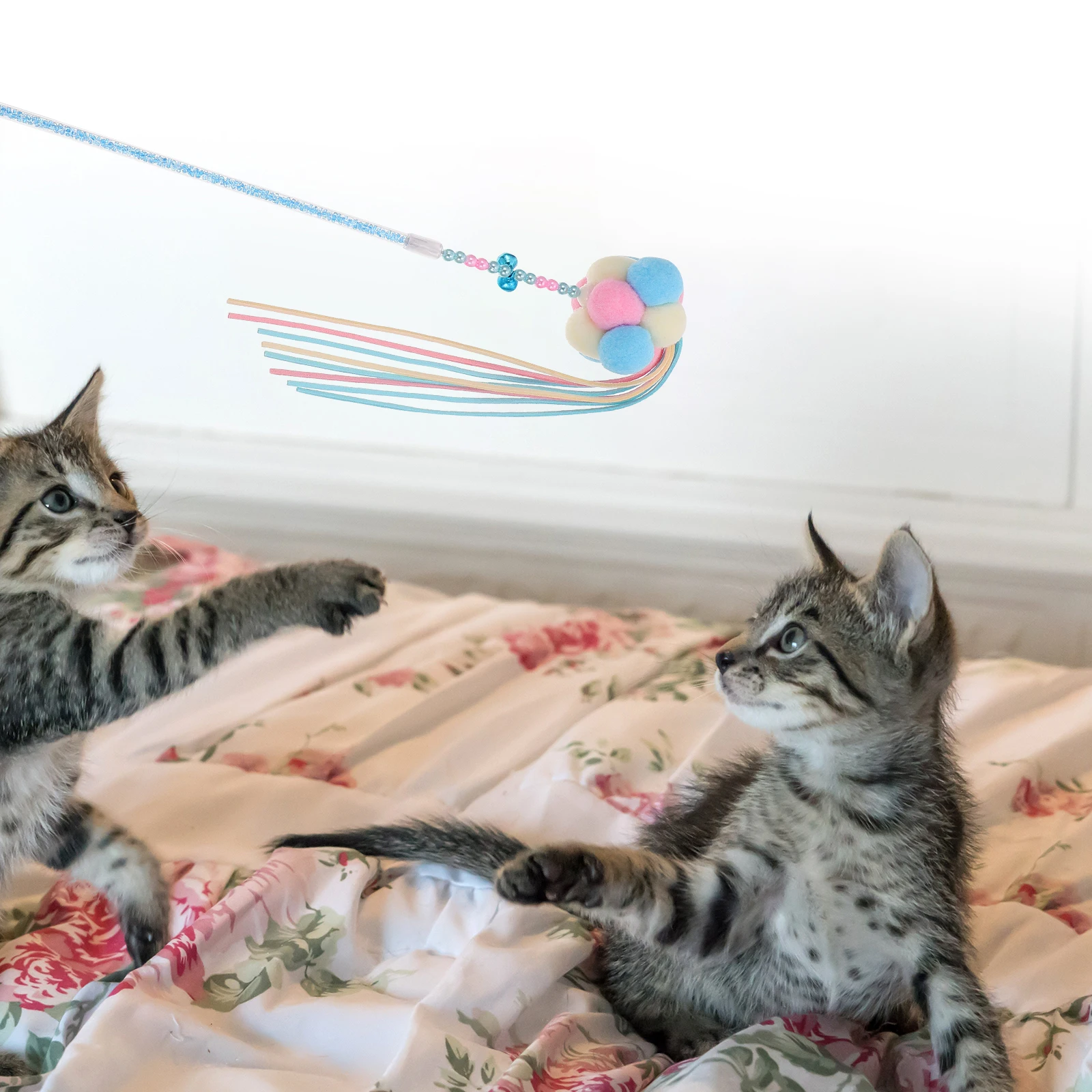 2 Pcs Cat Teaser Stick Toy Durable Plastic Polyester Reduces Boredom Increases Activity Interactive Kitten Play Rod Bite
2 Pcs Cat Teaser Stick Toy Durable Plastic Polyester Reduces Boredom Increases Activity Interactive Kitten Play Rod Bite