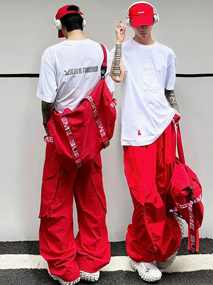 Свободные широкие брюки в рабочем стиле красного цвета для мужчин, весенне-осенний сезон, повседневные брюки в стиле High Street Sle Dragon Year
Свободные широкие брюки в рабочем стиле красного цвета для мужчин, весенне-осенний сезон, повседневные брюки в стиле High Street Sle Dragon Year