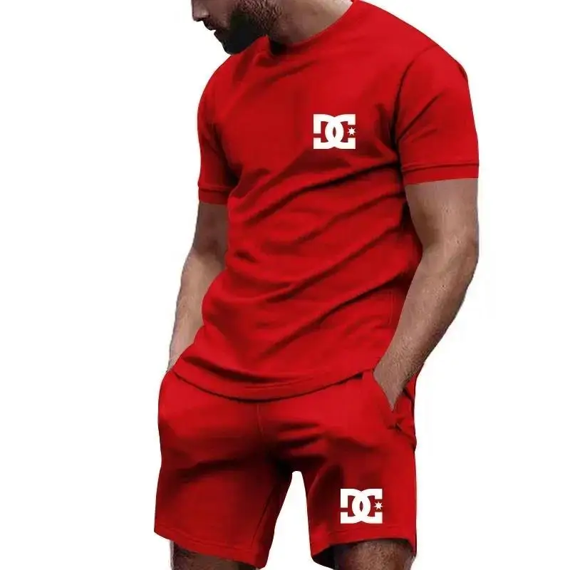 Summer new men's short-sleeved T-shirt and breathable shorts two-piece set outdoor leisure fashion running
Summer new men's short-sleeved T-shirt and breathable shorts two-piece set outdoor leisure fashion running