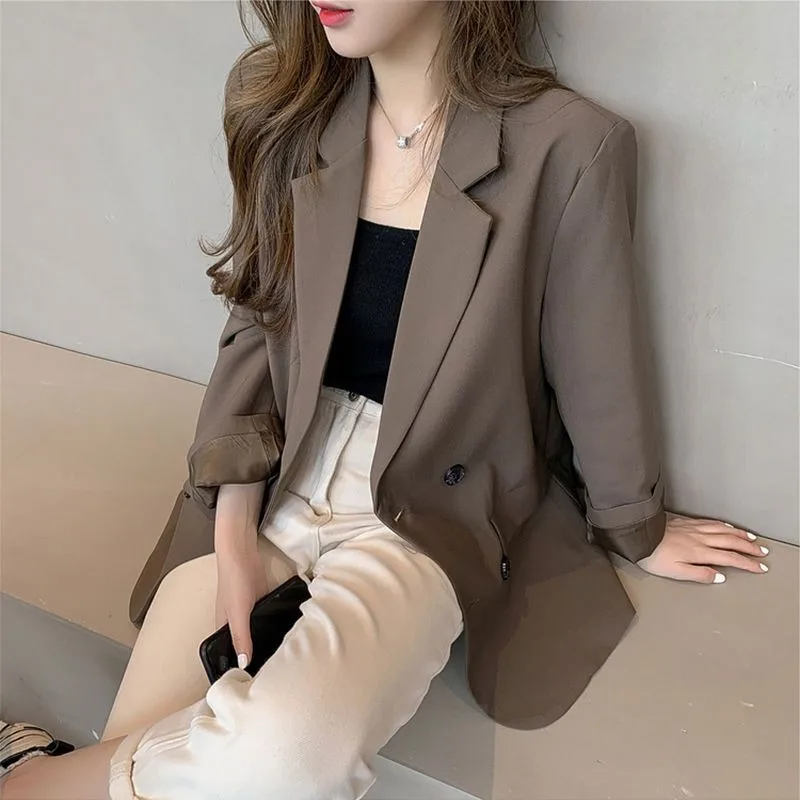 2025 Fall, Winter Plus-size Casual Small Blazer, Women's Fried Street New Loose Clothing Trendy Temperament Foreign Spring
2025 Fall, Winter Plus-size Casual Small Blazer, Women's Fried Street New Loose Clothing Trendy Temperament Foreign Spring