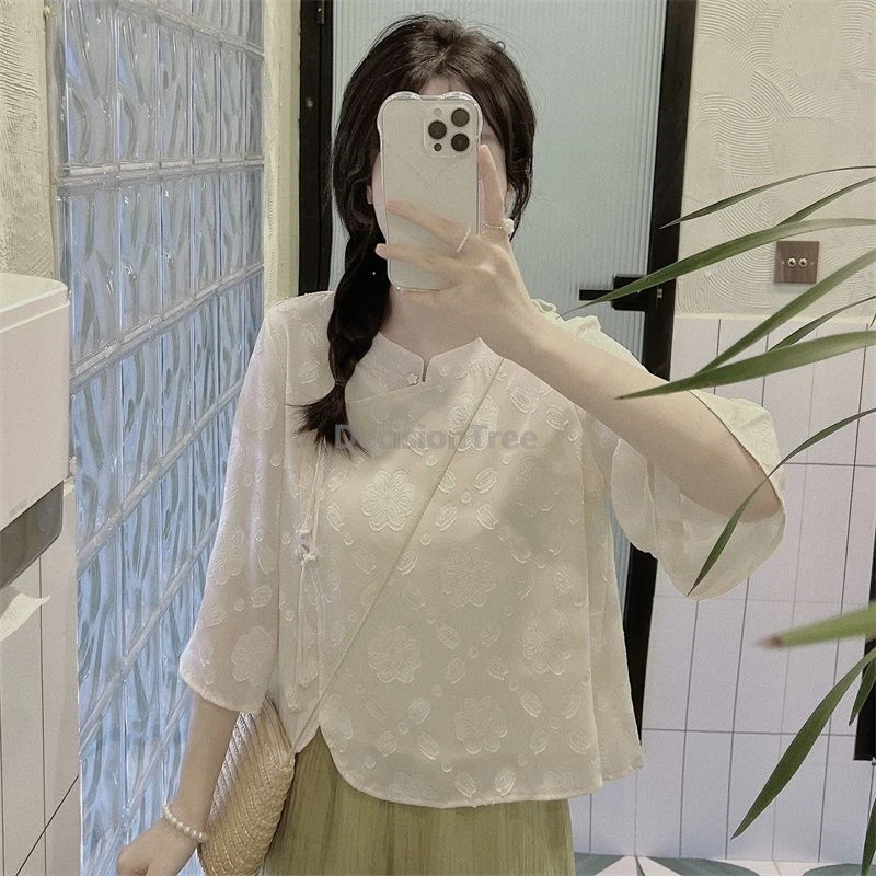 Elegant Chiffon Chinese Style Cheongsam Top Women Jacquard Short Sleeve shirt Buckle Stand Collar Blouse Girl Daily Clothing
Elegant Chiffon Chinese Style Cheongsam Top Women Jacquard Short Sleeve shirt Buckle Stand Collar Blouse Girl Daily Clothing