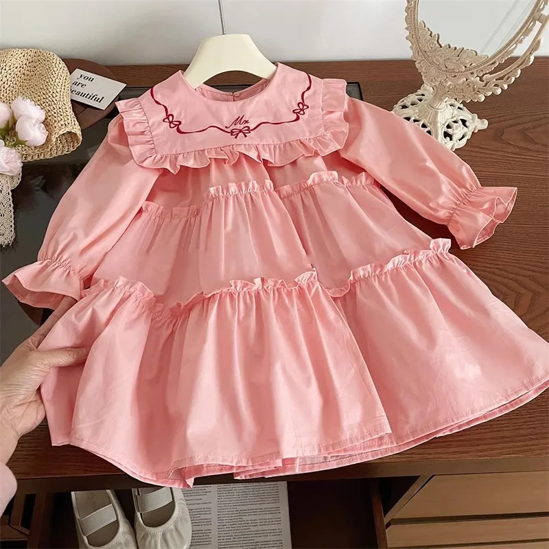2024 Spring New Korean Foreign Style Girls Lapel Embroidered Long-sleeved Dress Girls Spring and Autumn Retro Princess Dress
2024 Spring New Korean Foreign Style Girls Lapel Embroidered Long-sleeved Dress Girls Spring and Autumn Retro Princess Dress