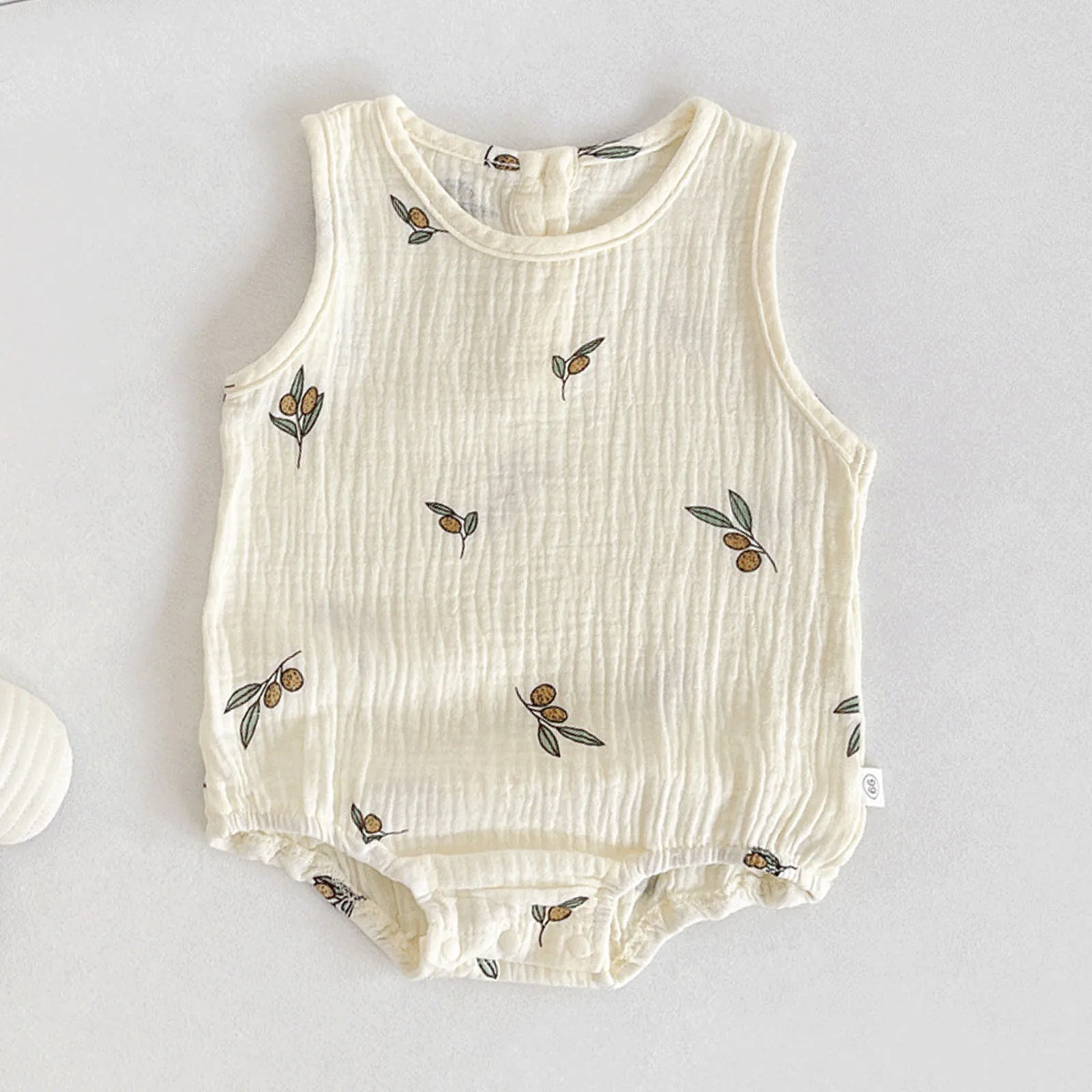 Infant Girls Summer Thin Cotton Casual Romper Buttons Crotch Cute Printed Bodysuit for Daily Home Wear Photography Beach Trip
Infant Girls Summer Thin Cotton Casual Romper Buttons Crotch Cute Printed Bodysuit for Daily Home Wear Photography Beach Trip