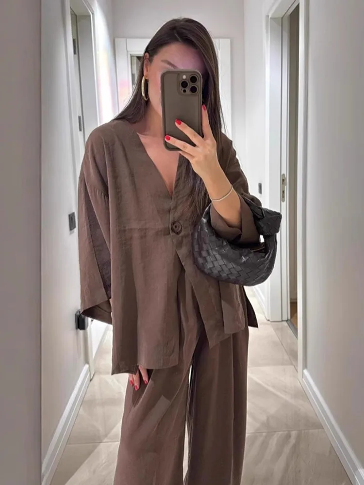 Chic Casual Pants Set Women 2025 New Summer Loose V-Neck Full Sleeve One Button Shirt+High Waist Wide Leg Pants Office Lady Suit
Chic Casual Pants Set Women 2025 New Summer Loose V-Neck Full Sleeve One Button Shirt+High Waist Wide Leg Pants Office Lady Suit