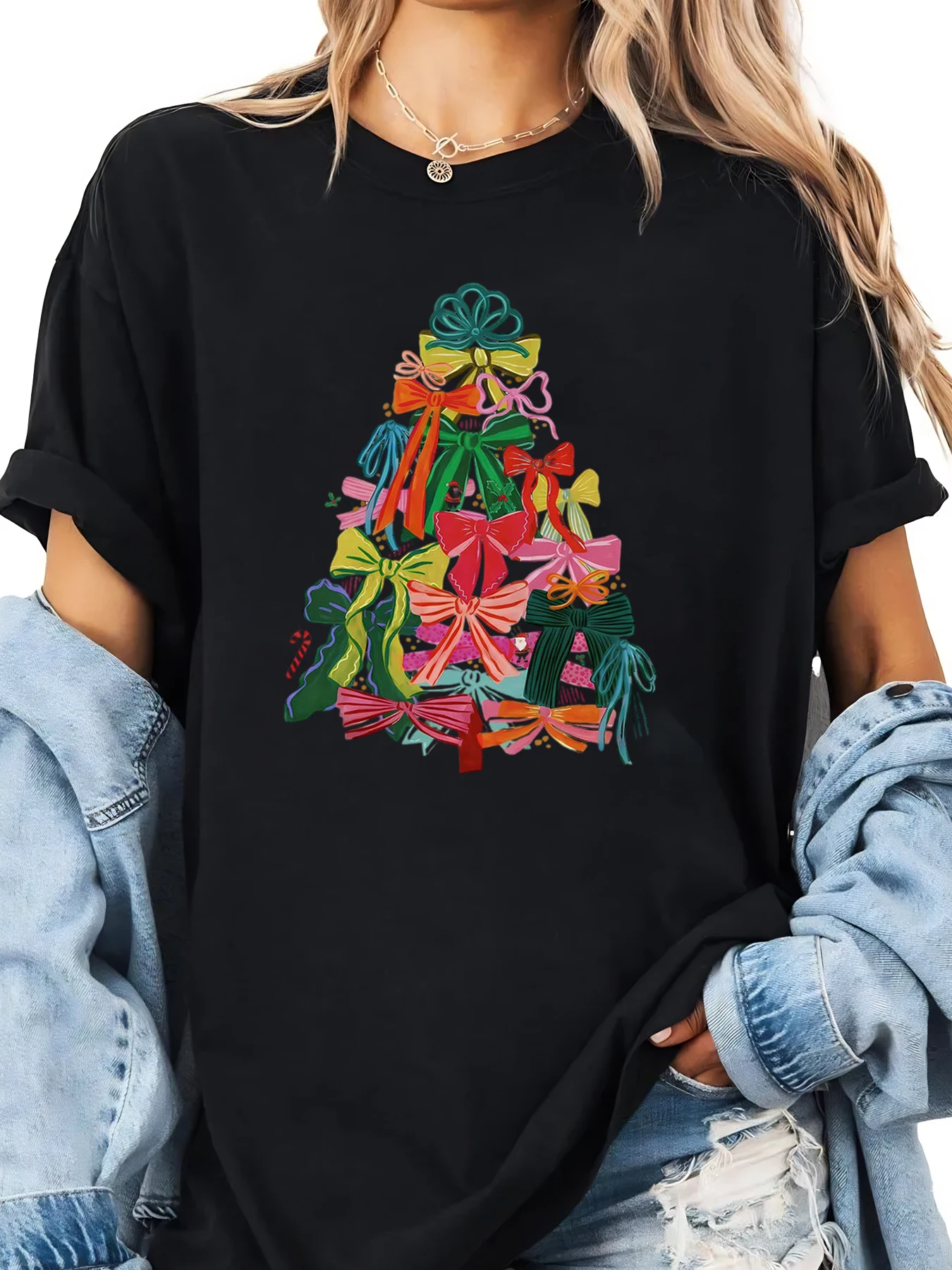Christmas Tree Gift Bow Print Christmas T-shirt Women Casual Holiday Wear Black Plus-size
Christmas Tree Gift Bow Print Christmas T-shirt Women Casual Holiday Wear Black Plus-size