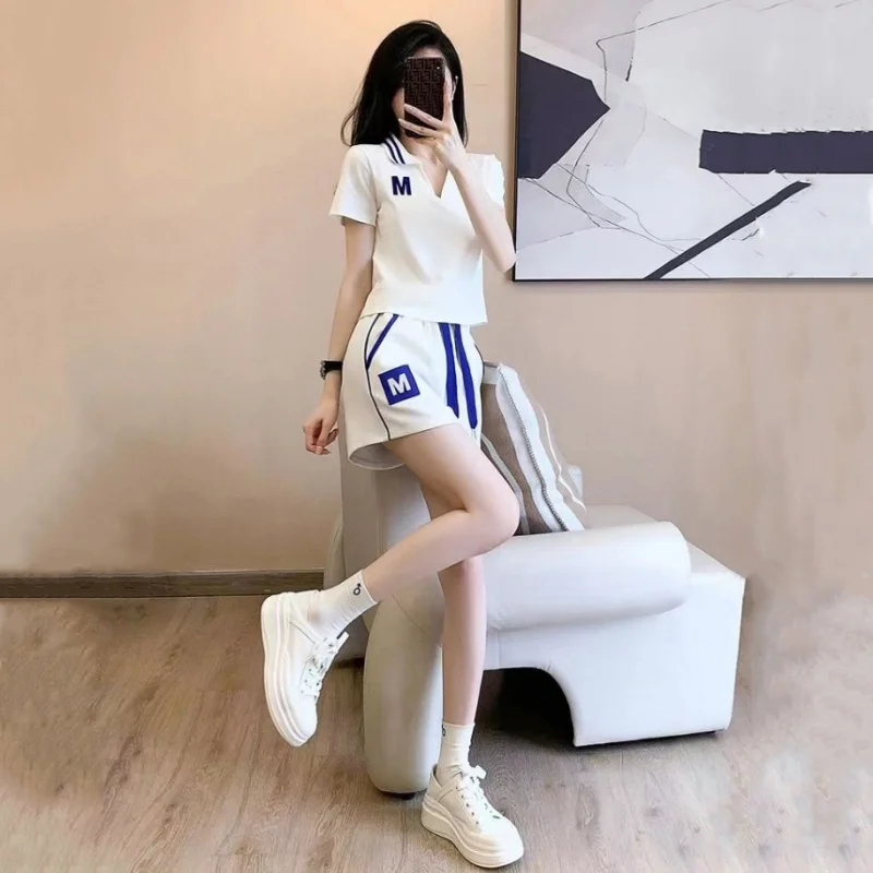 Summer Fashion Street Style Sportswear Set Women's Short Sleeve Slimming Two-Piece Suit Neck Loose Fit Casual Sportswear
Summer Fashion Street Style Sportswear Set Women's Short Sleeve Slimming Two-Piece Suit Neck Loose Fit Casual Sportswear