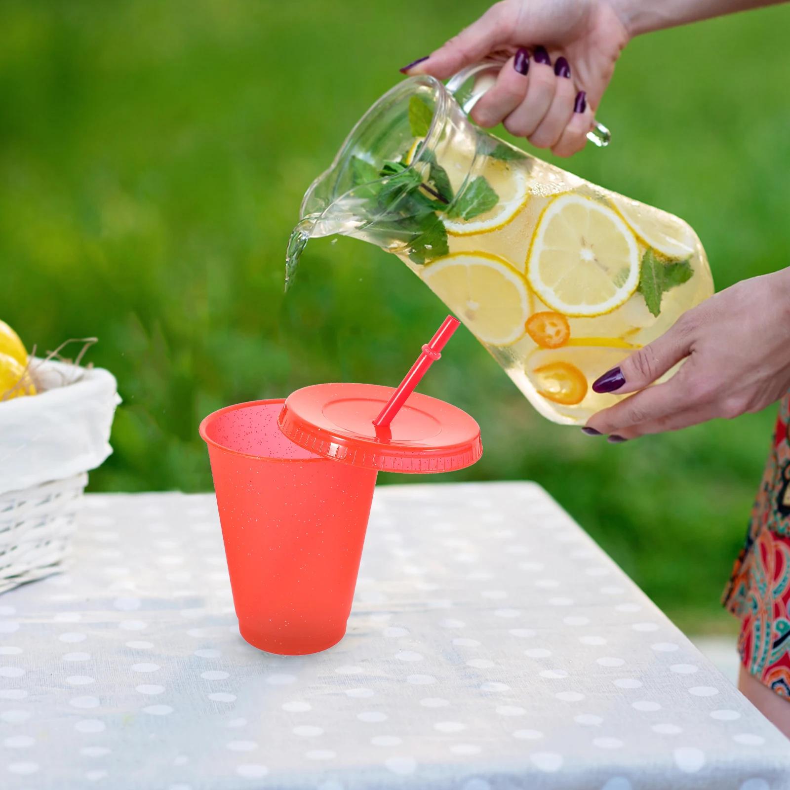2pcs Creative Glitter Water Cups 500Ml Reusable Plastic Tumblers Lids Straws Sparkling Party Use Bulk Mugs Gifts Cold Beverage 
2pcs Creative Glitter Water Cups 500Ml Reusable Plastic Tumblers Lids Straws Sparkling Party Use Bulk Mugs Gifts Cold Beverage
