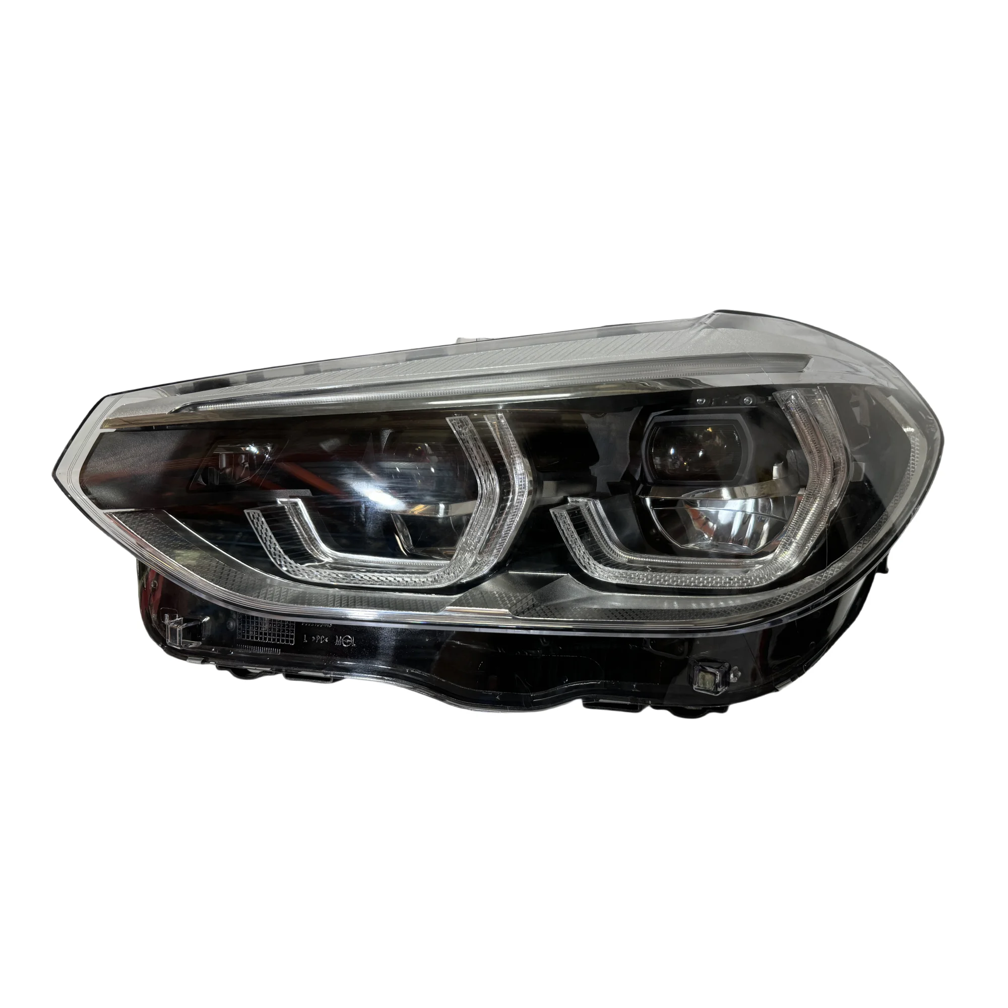 Подходит для BMW X3 Фара 2018-2021 BMW G01 Фара X3 G01 Светодиодная фара Европейская версия, используемая для замены Plug and Play
Подходит для BMW X3 Фара 2018-2021 BMW G01 Фара X3 G01 Светодиодная фара Европейская версия, используемая для замены Plug and Play