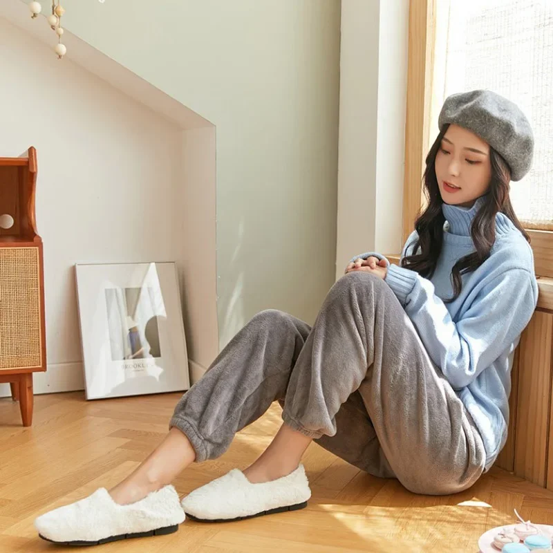 Women Warm Plush Pants Autumn Winter Casual Loose Coral Fleece Warmth Pants Fleece Home Warm Pants for Women High Waist Thick
Women Warm Plush Pants Autumn Winter Casual Loose Coral Fleece Warmth Pants Fleece Home Warm Pants for Women High Waist Thick
