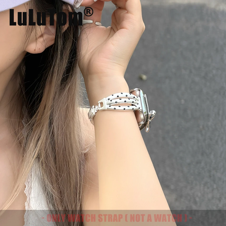 Elegant Polka-Dot Watch Strap for Apple Watch 11 10 9 8 7 6 5 SE 4 3 2 Ultra Women Metal Bands Iwatch 38 40 41 42 44 45 46 49 mm
Elegant Polka-Dot Watch Strap for Apple Watch 11 10 9 8 7 6 5 SE 4 3 2 Ultra Women Metal Bands Iwatch 38 40 41 42 44 45 46 49 mm