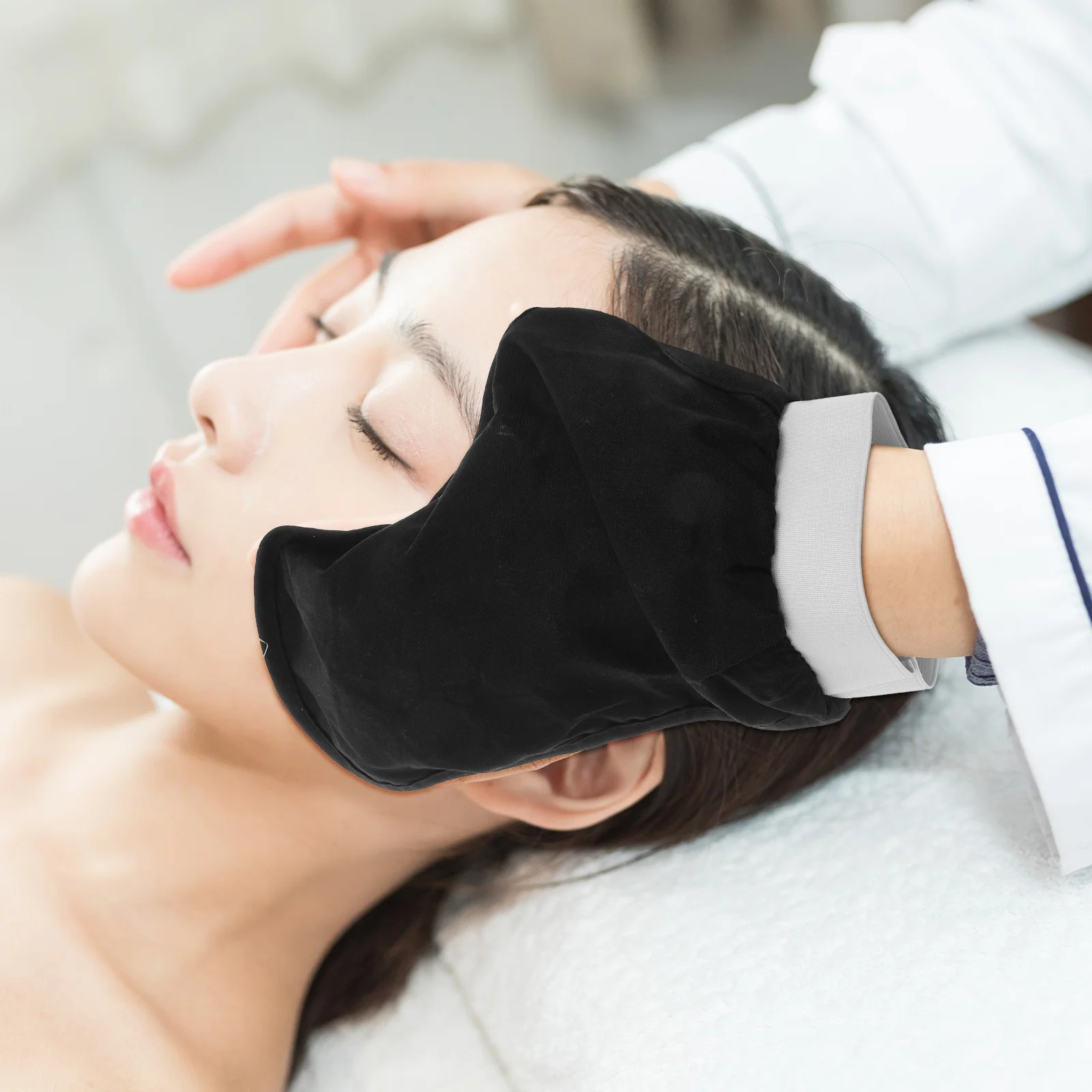 1Pair Acupressure Spike Massage Gloves Ergonomic Handheld Design for Portable Self-Massage Glove for Hands
1Pair Acupressure Spike Massage Gloves Ergonomic Handheld Design for Portable Self-Massage Glove for Hands