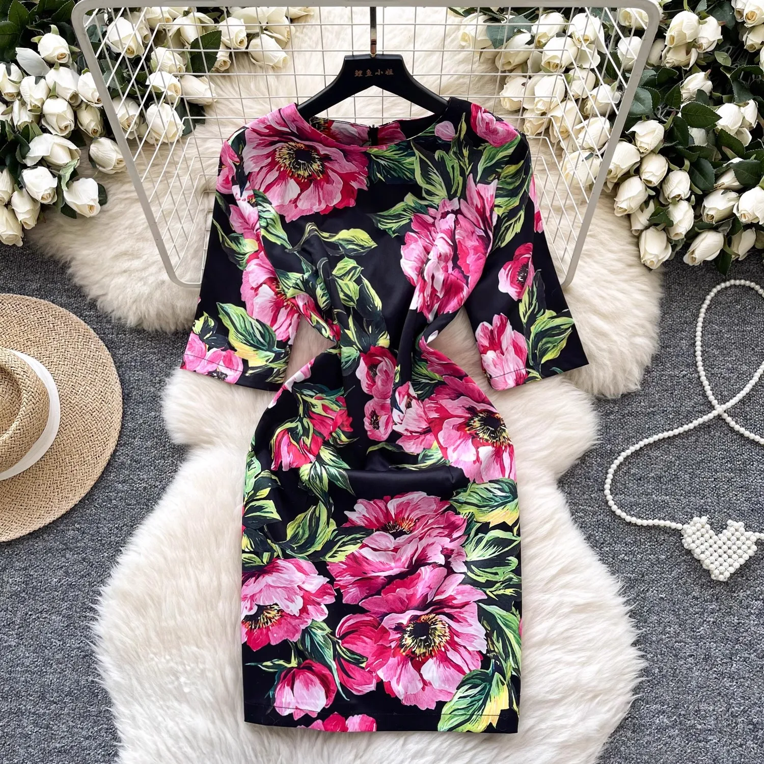 Summer Elegant Vintage Flower Bohemian Dress Women's O-Neck Short Sleeve Print Short Party Dress Female Casual Festival Clothing
Summer Elegant Vintage Flower Bohemian Dress Women's O-Neck Short Sleeve Print Short Party Dress Female Casual Festival Clothing