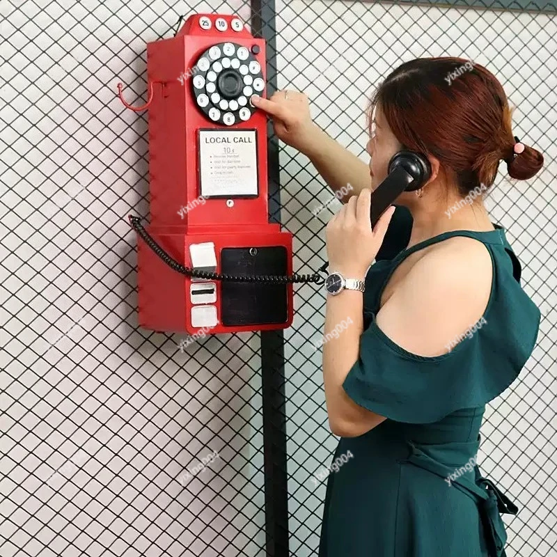 American Retro Pink Phone Wall Pendant, Vintage Ornament for Store Display Decoration
American Retro Pink Phone Wall Pendant, Vintage Ornament for Store Display Decoration