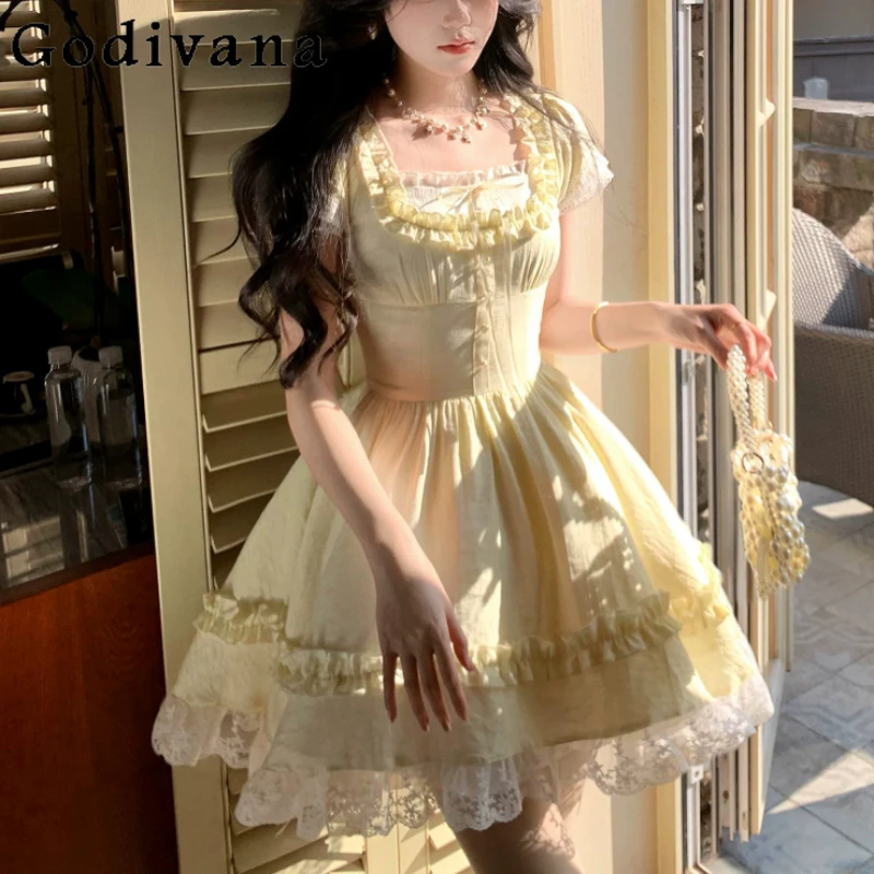 Spring Summer Fake Two-piece Sweet Yellow Ruffles Lace Splicing Princess Dress Fashion High Waist A-line Age-reducing Dresses
Spring Summer Fake Two-piece Sweet Yellow Ruffles Lace Splicing Princess Dress Fashion High Waist A-line Age-reducing Dresses