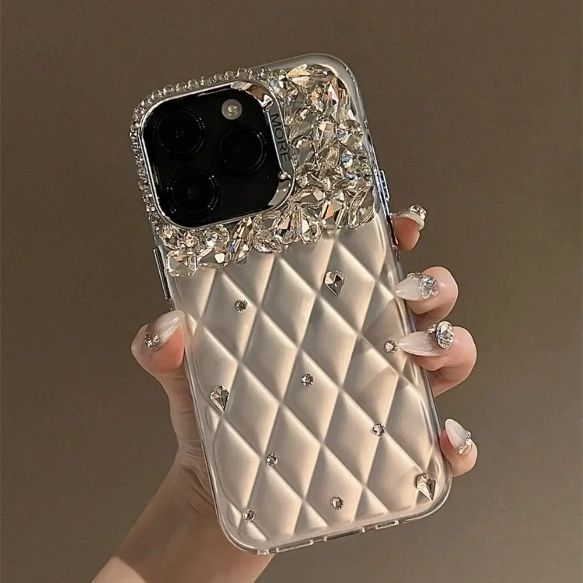 High appearance level iPhone11 Rhinestone iPhone15promax phone case iPhone13 Rhomboid iPhone12 Flash diamond iPhone14
High appearance level iPhone11 Rhinestone iPhone15promax phone case iPhone13 Rhomboid iPhone12 Flash diamond iPhone14