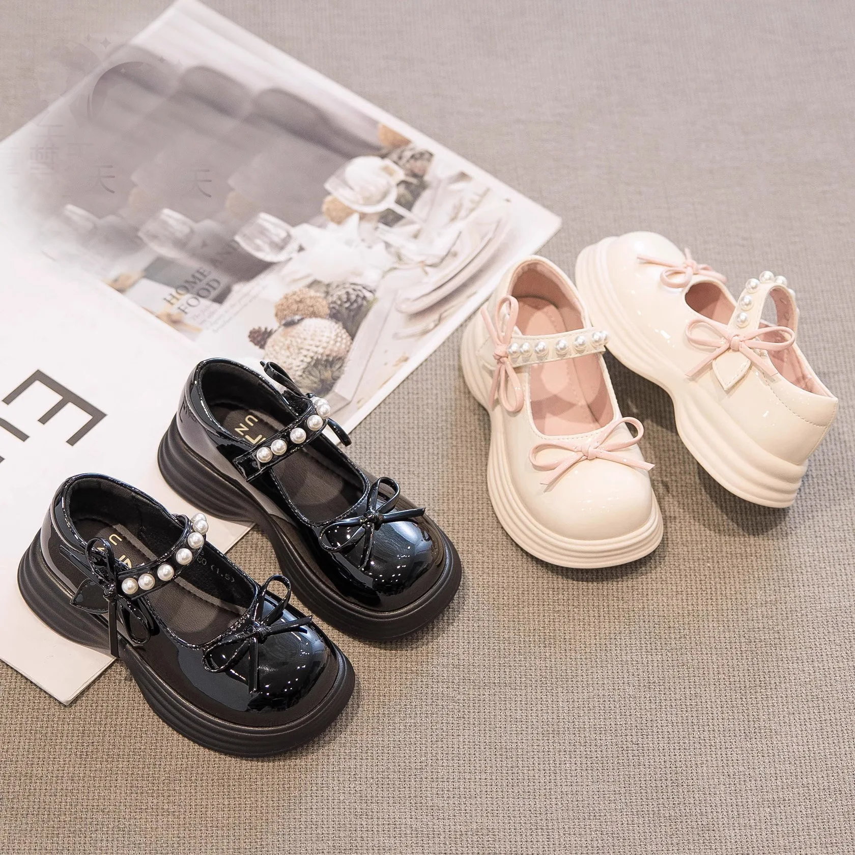 New Leather Shoe Fashion Versatile Comfort Girl Shoes Casual Sweet Princess Shoe Soft Soled Anti Slip Kid Shoes Elegant Sandals
New Leather Shoe Fashion Versatile Comfort Girl Shoes Casual Sweet Princess Shoe Soft Soled Anti Slip Kid Shoes Elegant Sandals