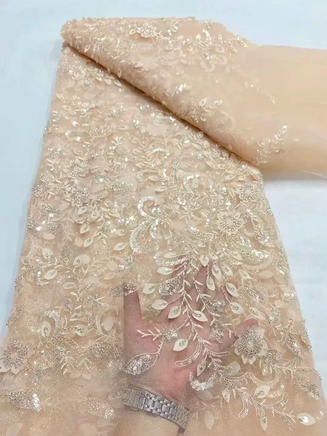 3D Flower Laser Cut Applique Wholesale 2025 Net Guipure Lace Fabric Beaded and Sequin Embroidery for Women Evening Party Dresses
3D Flower Laser Cut Applique Wholesale 2025 Net Guipure Lace Fabric Beaded and Sequin Embroidery for Women Evening Party Dresses