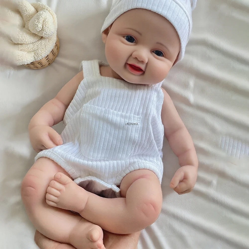 16-дюймовая реалистичная силиконовая кукла Reborn для маленьких девочек с голубыми глазами, мягкая 3D кожа для новорожденных, детская игрушка, подарок на день рождения
16-дюймовая реалистичная силиконовая кукла Reborn для маленьких девочек с голубыми глазами, мягкая 3D кожа для новорожденных, детская игрушка, подарок на день рождения