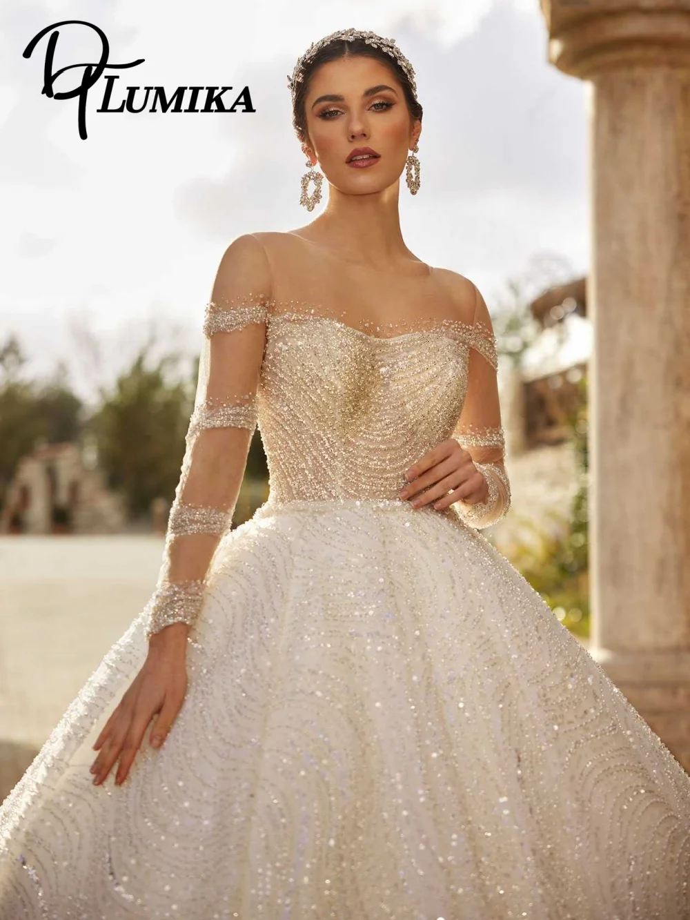 Romantic Off-Shoulder Wedding Dress Stylish Long-Sleeved Bridal Gown Luxurious A-Line Appliqued Floor-Length Wedding Gown
Romantic Off-Shoulder Wedding Dress Stylish Long-Sleeved Bridal Gown Luxurious A-Line Appliqued Floor-Length Wedding Gown