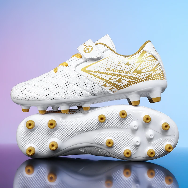 New Kid Soccer Shoes Professional Match Boys Outdoor Match Non-Slip Football Boots Comfortable Sneakers Sports Shoes Unisex
New Kid Soccer Shoes Professional Match Boys Outdoor Match Non-Slip Football Boots Comfortable Sneakers Sports Shoes Unisex