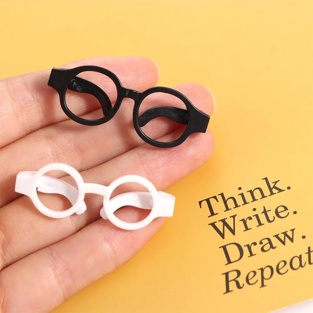 Black Frame OB11 Doll Round Glasses Miniature Round Doll Round Glasses Plastic Square Frame Doll Mini Glasses Children Toy
Black Frame OB11 Doll Round Glasses Miniature Round Doll Round Glasses Plastic Square Frame Doll Mini Glasses Children Toy