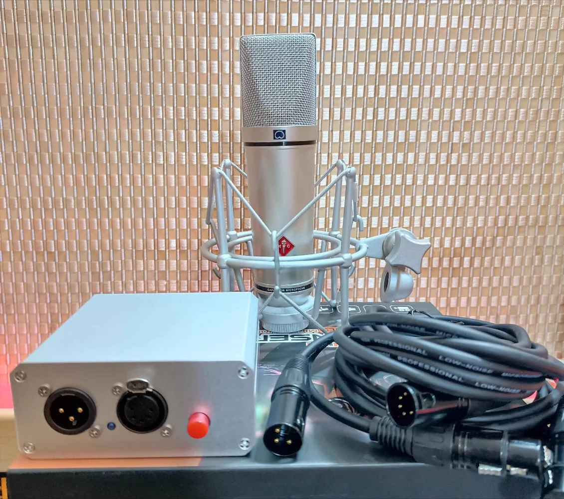 New Professional DIY U87 large diaphragm 6H3N tube condenser microphone for live streaming and singing in the recording studio
New Professional DIY U87 large diaphragm 6H3N tube condenser microphone for live streaming and singing in the recording studio
