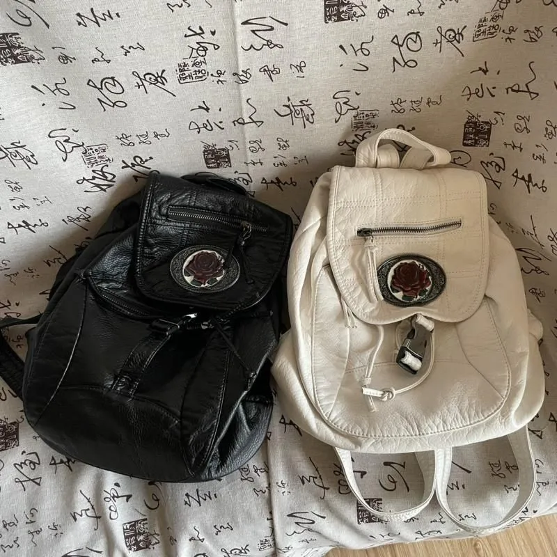 JIAERDI Vintage Rose Patch Backpack Women Soft Leather Large Capacity Wrinkle Daypack Ladies Fashion Harajuku Mochilas Mujer Y2k
JIAERDI Vintage Rose Patch Backpack Women Soft Leather Large Capacity Wrinkle Daypack Ladies Fashion Harajuku Mochilas Mujer Y2k