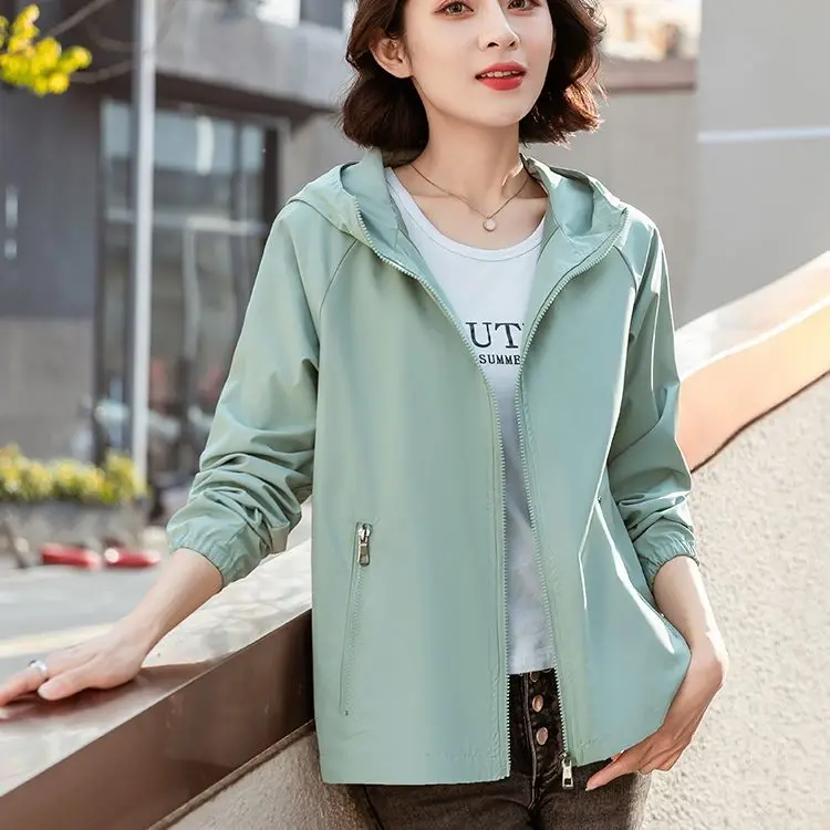 Весенне-осеннее женское пальто, повседневное, свободного кроя, тонкое, для активного отдыха, верхняя одежда, водонепроницаемое, с молнией, из полиэфирного волокна
Весенне-осеннее женское пальто, повседневное, свободного кроя, тонкое, для активного отдыха, верхняя одежда, водонепроницаемое, с молнией, из полиэфирного волокна