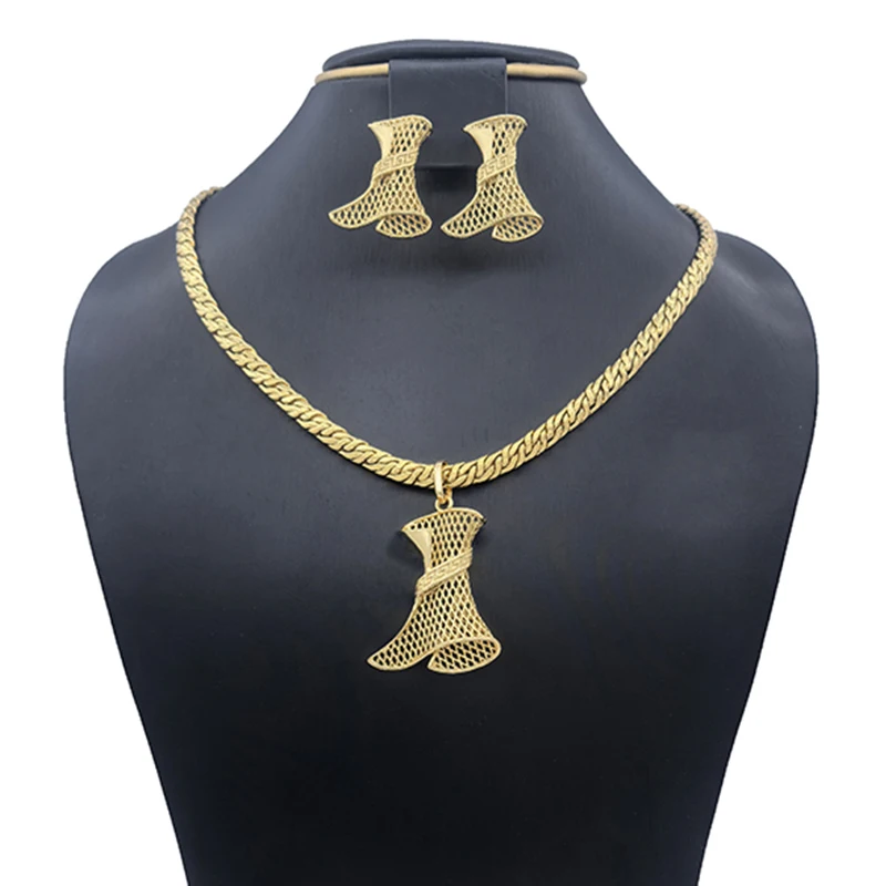 Italian Necklace Earrings Trendy Jewelry Set Irregular Pendant Gold Plated Copper Anniversary Bijoux Christmas New Year Gifts
Italian Necklace Earrings Trendy Jewelry Set Irregular Pendant Gold Plated Copper Anniversary Bijoux Christmas New Year Gifts
