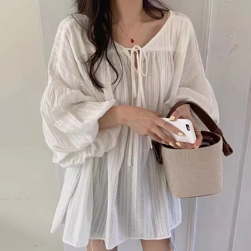 Autumn Spring 2026 Korean Style White Lace Linen Lace Up Lantern Sleeve Shirt Loose Waist Blouse Female Outwear tops
Autumn Spring 2026 Korean Style White Lace Linen Lace Up Lantern Sleeve Shirt Loose Waist Blouse Female Outwear tops