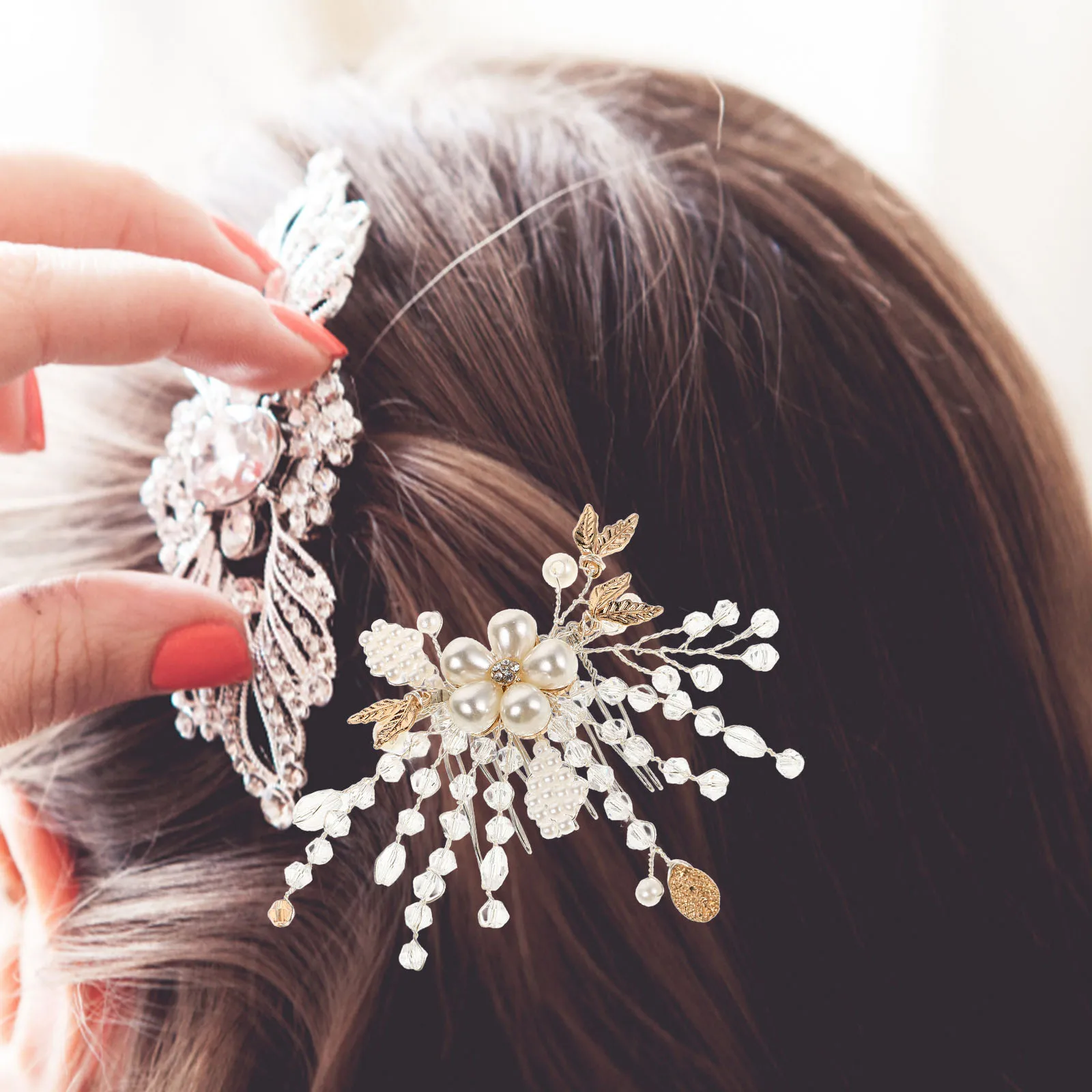 Pearl Flowers Wedding Accessories Elegant Design Zinc Alloy Wedding Hair Accessories Pearl Decorations Bride Hair Combs
Pearl Flowers Wedding Accessories Elegant Design Zinc Alloy Wedding Hair Accessories Pearl Decorations Bride Hair Combs