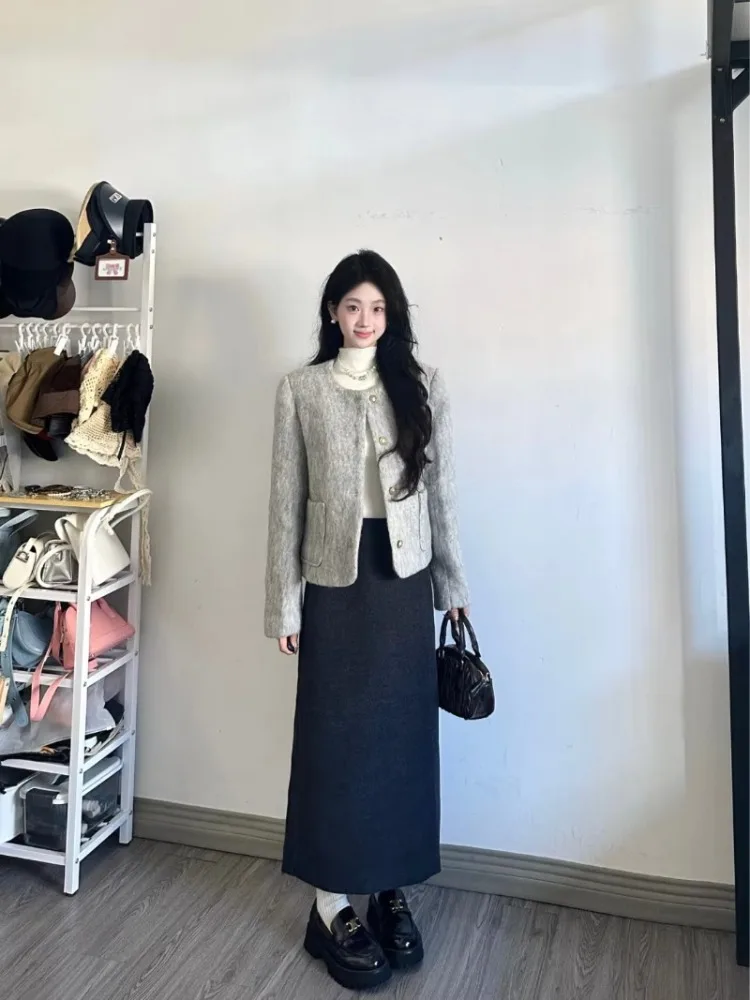 UNXX Autumn Winter Sophisticated Wealthy Heiress Elegant Professional Two-piece Dress Set 2024 New Women Female Office Lady Sets
UNXX Autumn Winter Sophisticated Wealthy Heiress Elegant Professional Two-piece Dress Set 2024 New Women Female Office Lady Sets